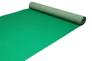 Grøn Løber i nålefilt - 2 meter bredde - REST 490X200 CM.