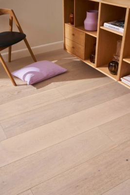 Trægulv - Eg Herregårdsplank 260 mm. Invisible matlak