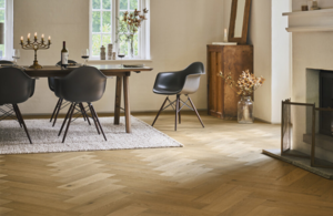 Timberman, Eg sildeben Charlottenlund hvid