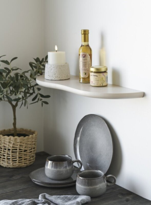 Botta Væghylde beige - UDSOLGT TIL UGE 13/2026.