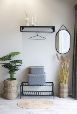 Noto kurv i mørkegråt stof