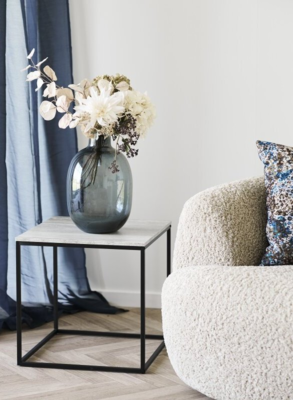 Vase i sort smoked glas