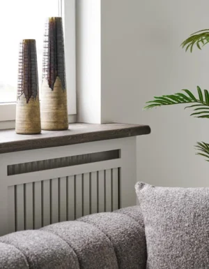 Vase i brunt keramik, Stor