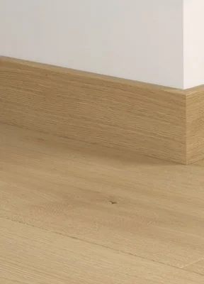 Fodpanel til laminatgulv - Vineyard Oak