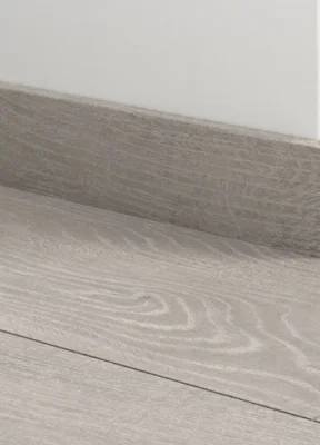 Fodpanel til laminatgulv - Rocky Mountain Oak