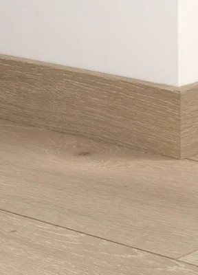 Fodpanel til laminatgulv - Romantic Greige Oak