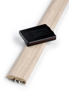 5-i-1 liste til laminatgulv - Chalked Nordic Oak, INGEN RETURRET!