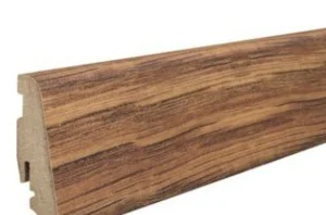Fodpanel til laminatgulv, Eg Altholz, 19x58 mm.