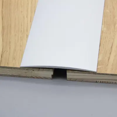 80 mm. curved transition profile - self-adhesive