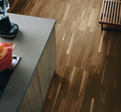 Trægulv Classic 3060 - Valnød, 3-stavs Natur mat lak 