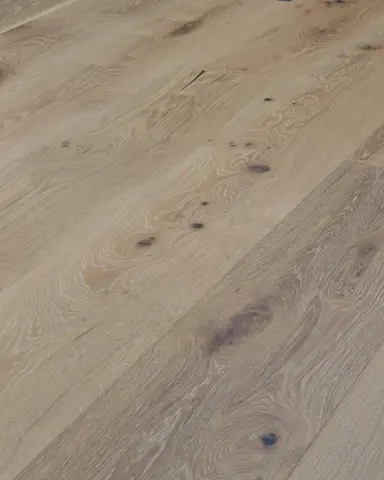 Wooden floor - Oak Manor shelf, Brushed white matt lacquer