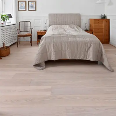 Wiking Danish Ash Natural plank floor 15x185 mm.