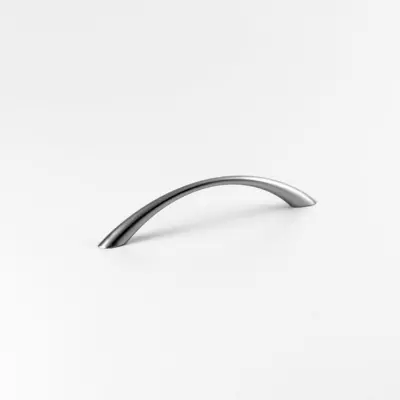 Curved handle in brushed steel look 128 mm.
