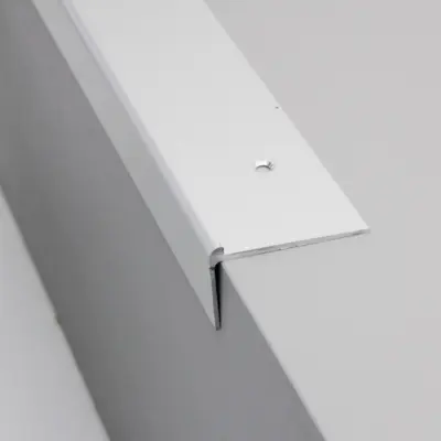 Trappeforkant til 2,5 mm. lille til linoleum midthullet 