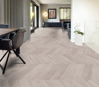 Chevron Edition Pro, Oak Helsinki