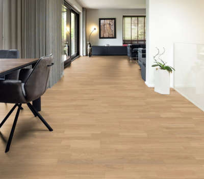 Element Collection, Oak Plaza Mayor, 3-stav 