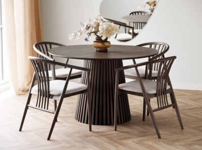 Agustin Spisebordsstol i røget egetræ