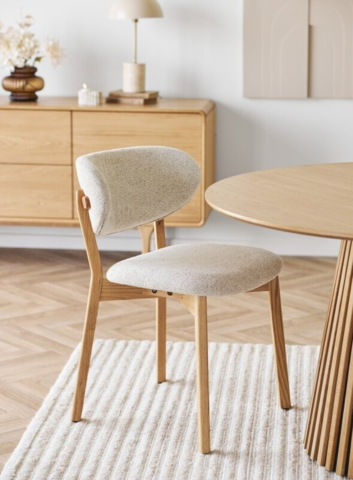 Dunkirk Spisebordsstol - Spisebordsstol i beige stof - UDSOLGT TIL UGE 10/2026.
