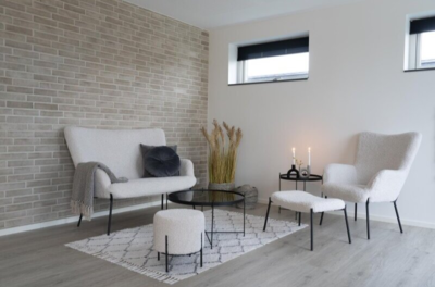 Glasgow sæt, Loungestol og fodskammel