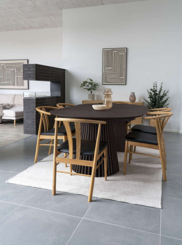 Spisebord Osaka, Sort - UDSOLGT TIL UGE 1/2026