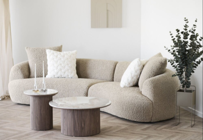 Lysestager i glas. Brun og hvid