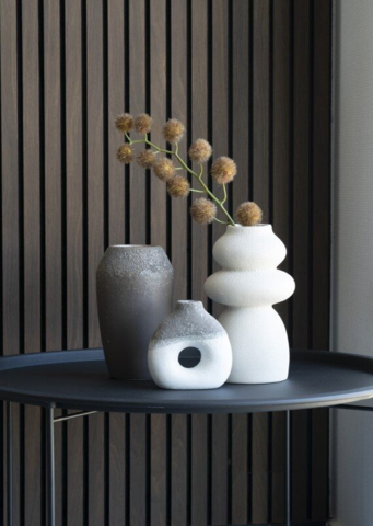 Vase i beige keramik - UDSOLGT TIL UGE 52