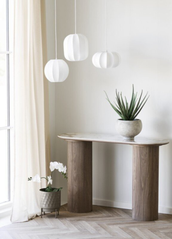 Urtepotte i grå keramik