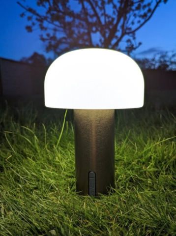 Soham LED genopladelig lampe