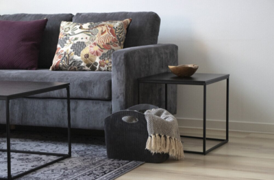 Vita Hjørnebord - Sort stel