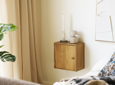 Townsville væghylde med låge