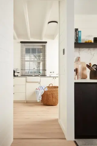 BerryAlloc Ocean 8 V4 - Bloom Natural