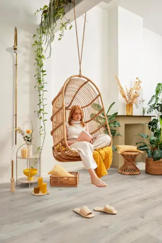 BerryAlloc Ocean 8 V4 - Gyant Light