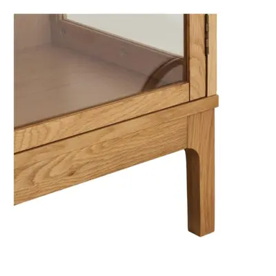 Zamora Vitrineskab med 2 glaslåger og 2 hylder