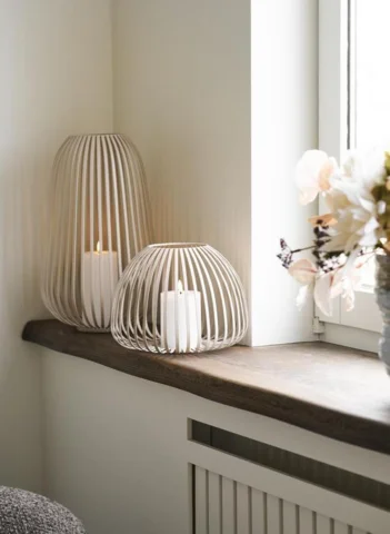 Stoense Lanterne, 19 cm. høj beigefarvet og i metal - UDSOLGT TIL UGE 32