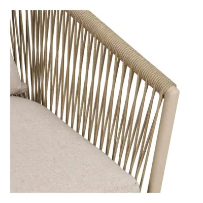 Salerno Spisebordsstol i farven sand - UDSOLGT TIL UGE 2 - 2027