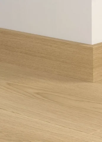 Fodpanel til laminatgulv - Natural Beige Oak