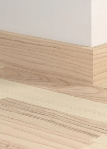 Fodpanel til laminatgulv - Nordic White Ash