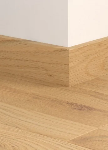 Fodpanel til laminatgulv - Classic Oak