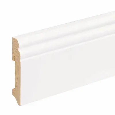Hvidt fodpanel til laminatgulv, Gammeltysk profil, 18 x 96 mm.