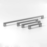 Stål linje greb - stål look - 2 størrelser