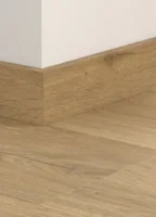 Fodpanel til laminatgulv - Natural Honey Oak 