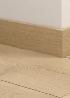 Fodpanel til laminatgulv - Seaside Oak 