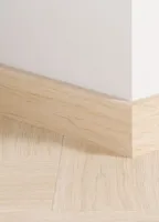 Fodpanel til laminatgulv - Ivory Oak