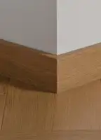 Fodpanel til laminatgulv - Smoked Amber Oak